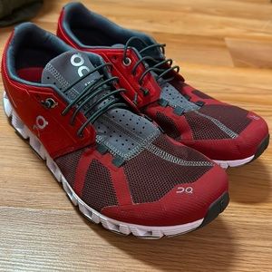 ON On Cloud Running Shoes. Red. Size 8.5